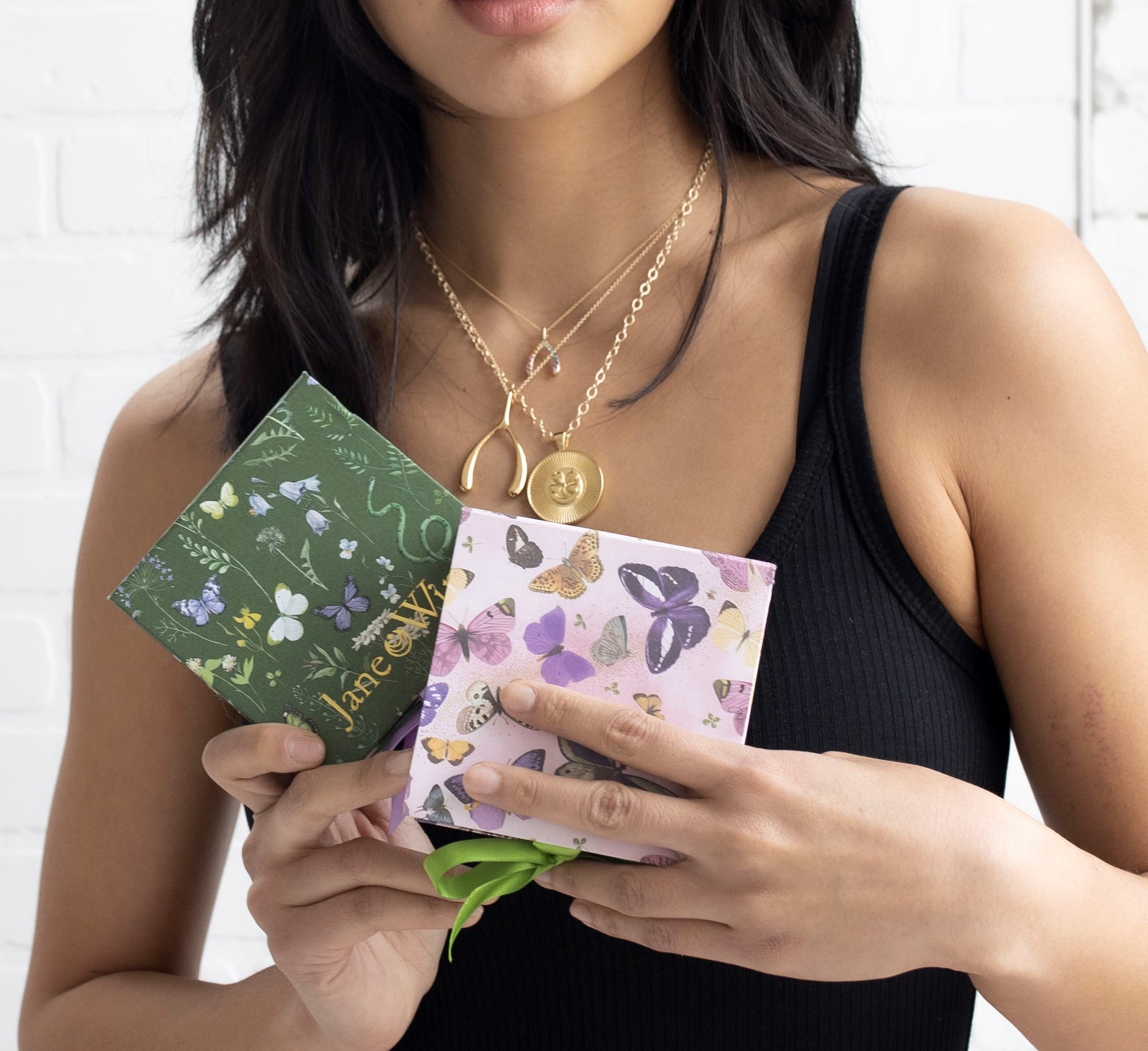 Gifts Under $200