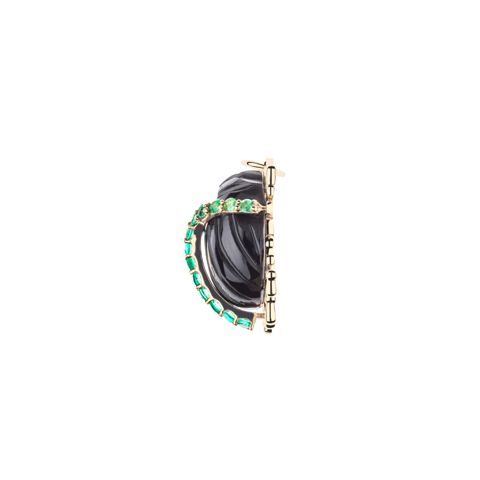 Side view of carved onyx scarab