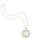Strong ever shining sun on the classic rolo chain