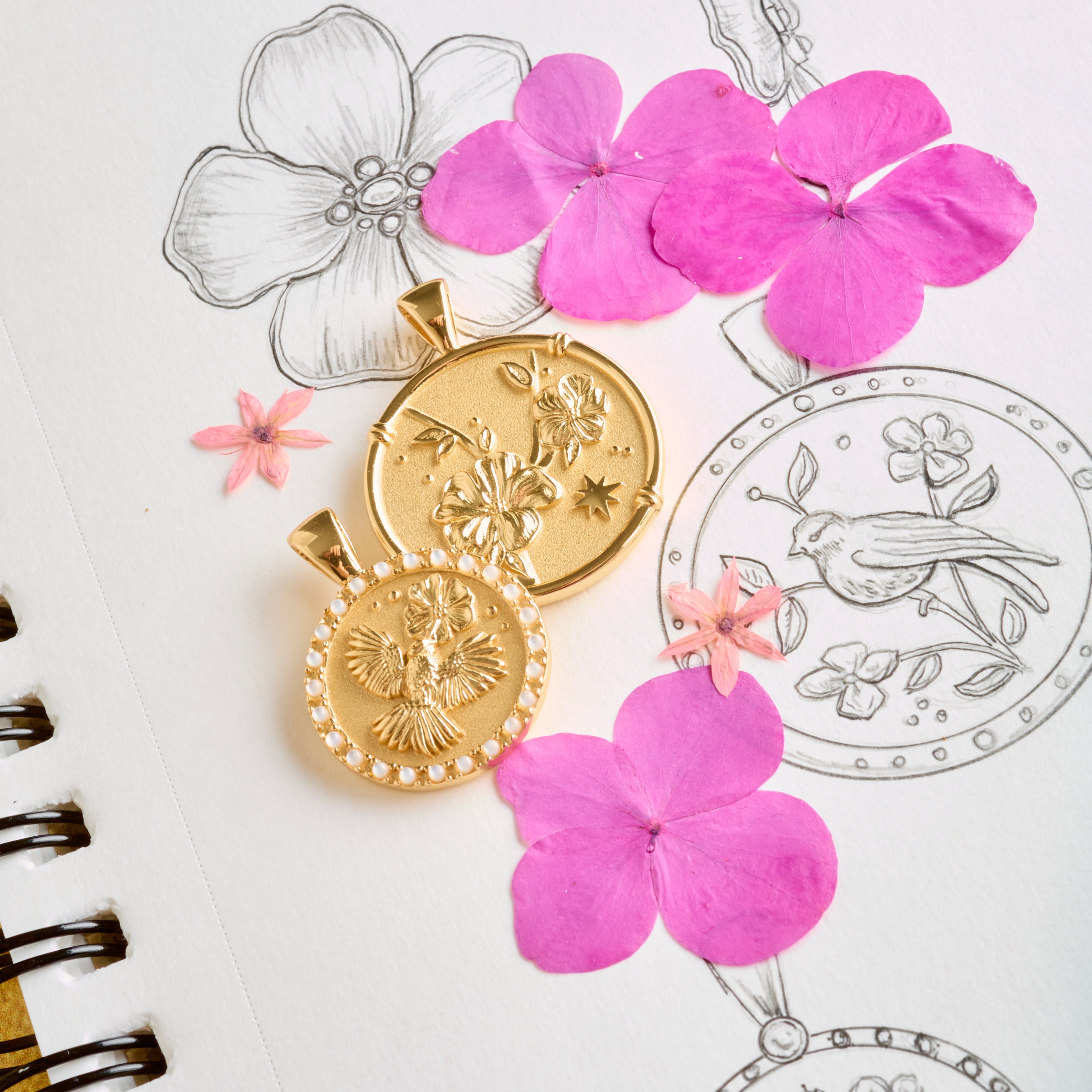 Pendant Coin Necklace with Symbol and Inspired Word - JOY – Jane
