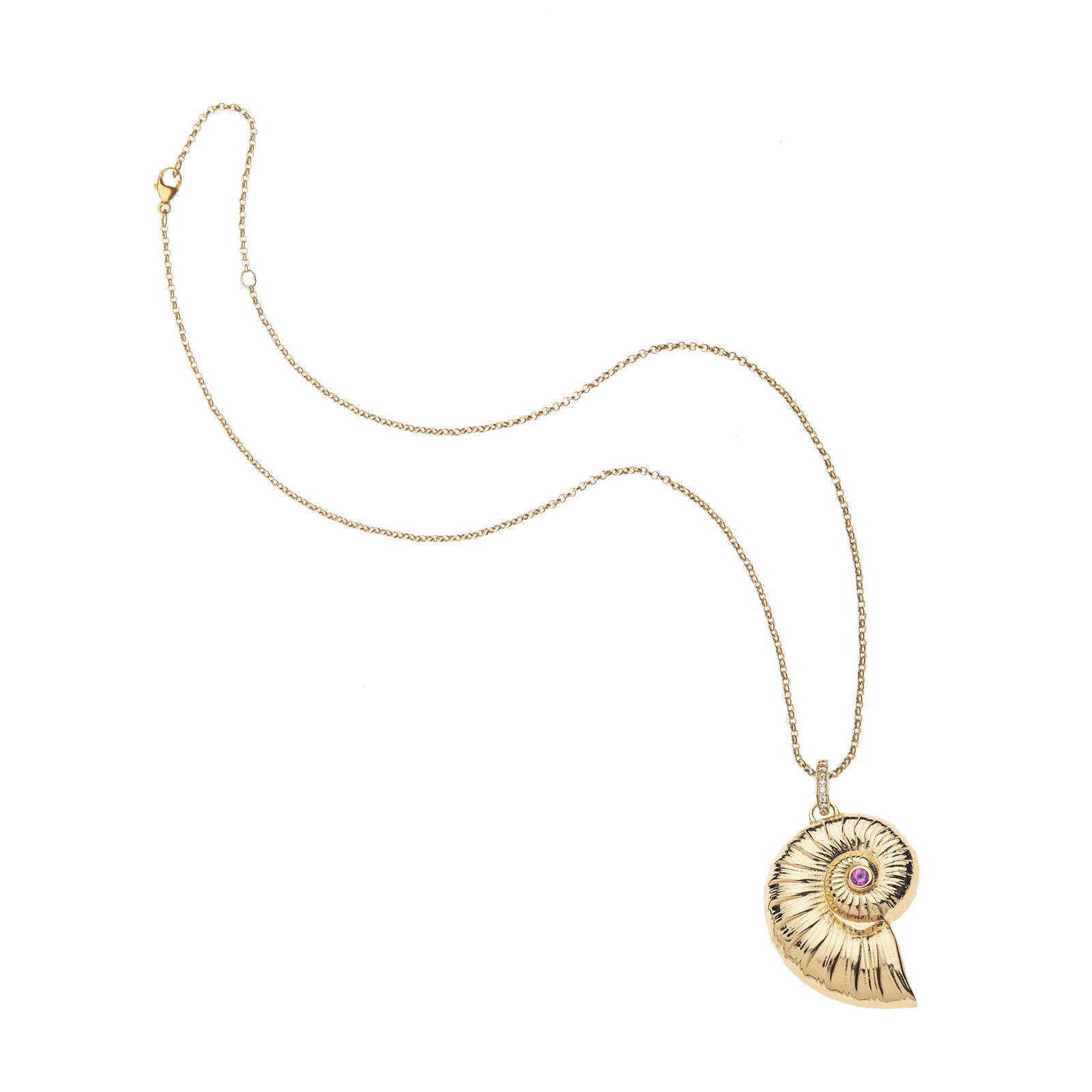 Gold nautilus pendant on the classic rolo chain