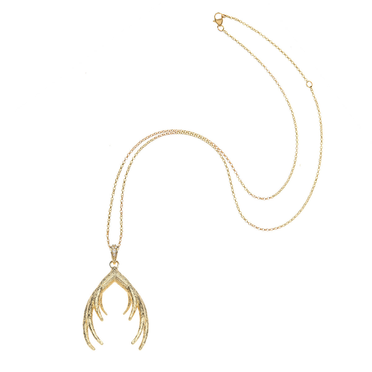 Protect Antler pendant on the classic rolo chain