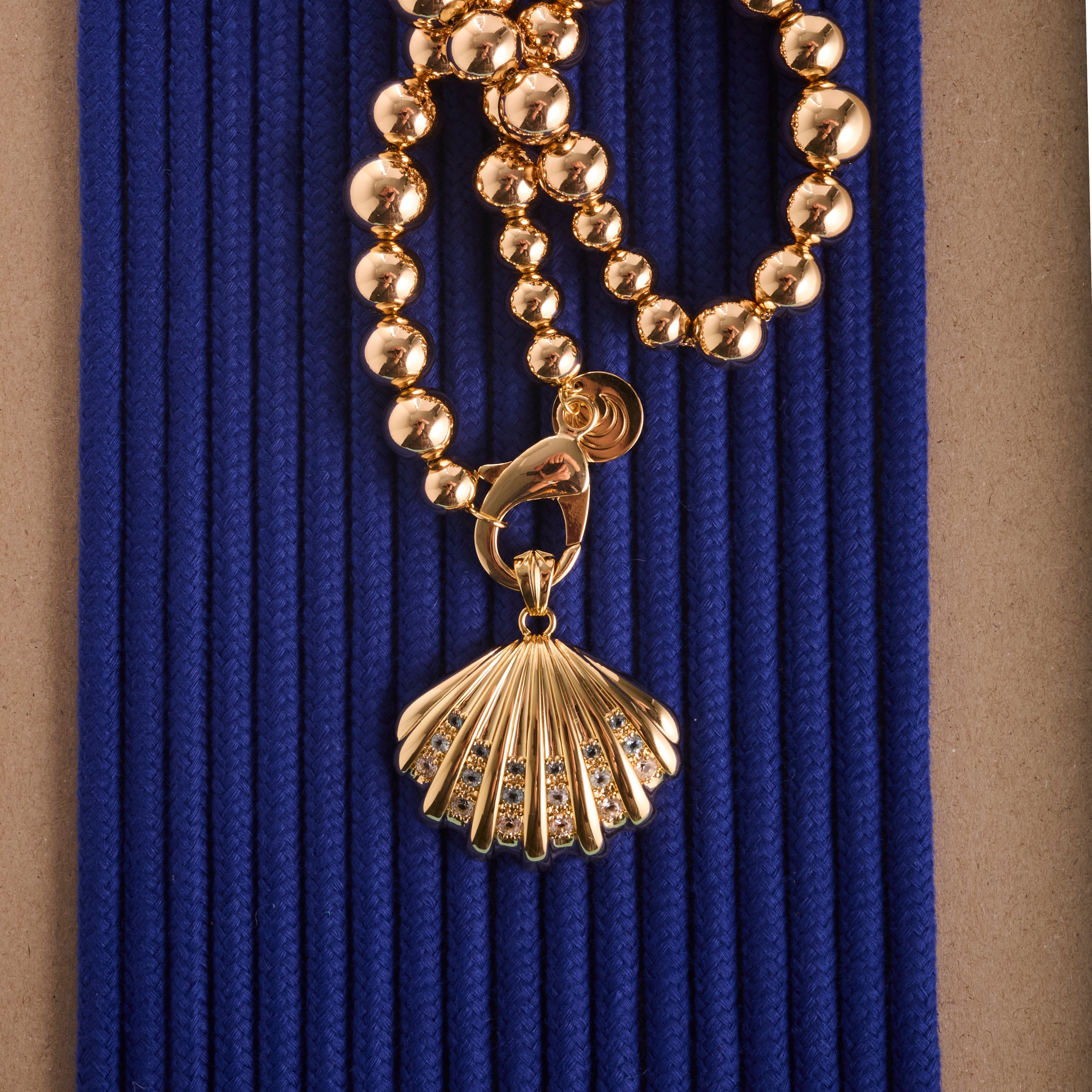 STRONG In The Waves Shell Pendant – Jane Win Jewelry