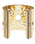 Inside of strong supernova cuff