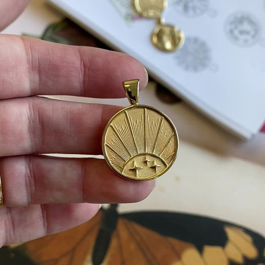 STRONG JW Small Pendant Coin (Rising Sun) SALE